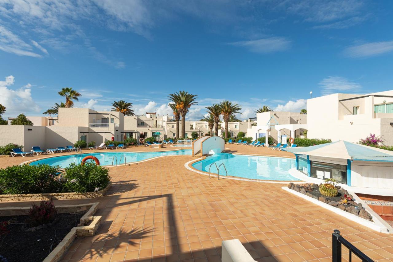 Homeforguest Apartamento 15 Con Terraza Y Piscina En Corralejo Dış mekan fotoğraf