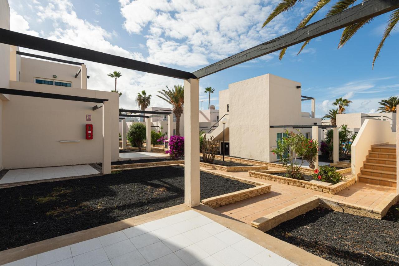 Homeforguest Apartamento 15 Con Terraza Y Piscina En Corralejo Dış mekan fotoğraf