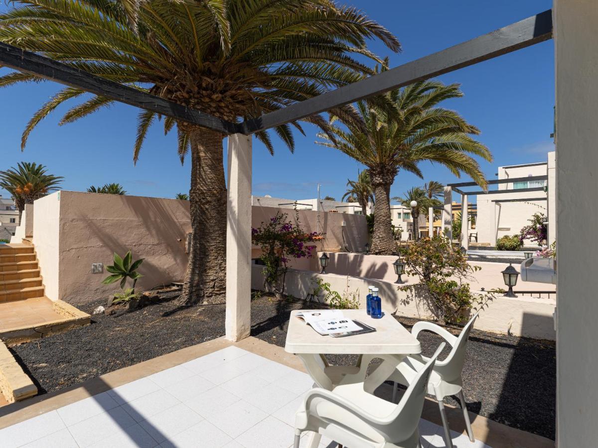 Homeforguest Apartamento 15 Con Terraza Y Piscina En Corralejo Dış mekan fotoğraf
