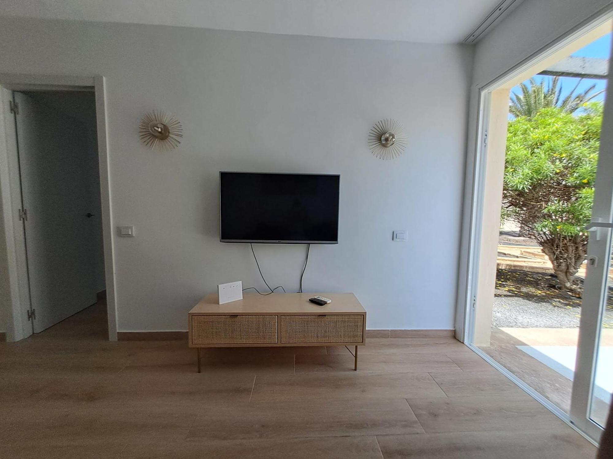 Homeforguest Apartamento 15 Con Terraza Y Piscina En Corralejo Dış mekan fotoğraf