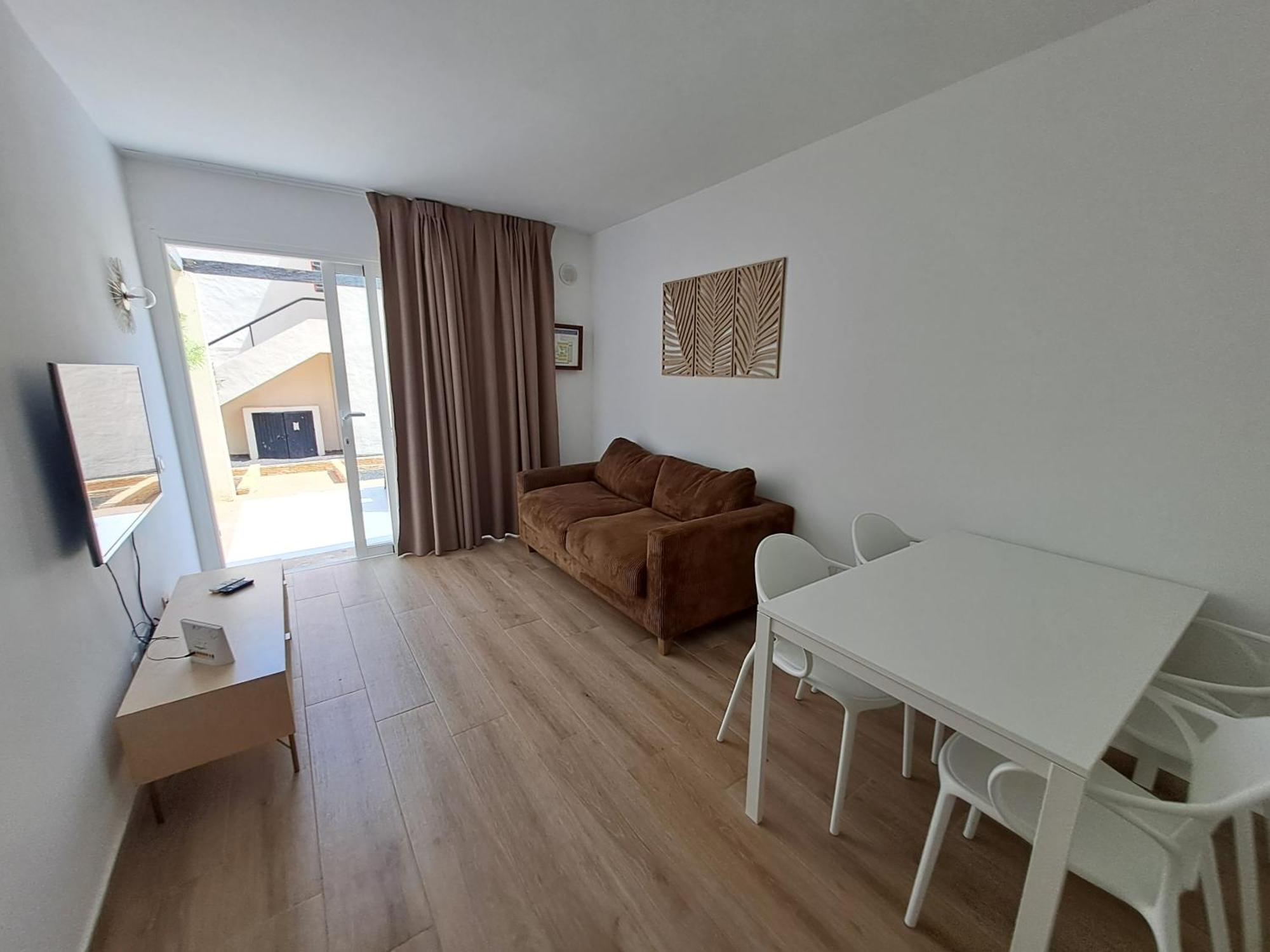 Homeforguest Apartamento 15 Con Terraza Y Piscina En Corralejo Dış mekan fotoğraf